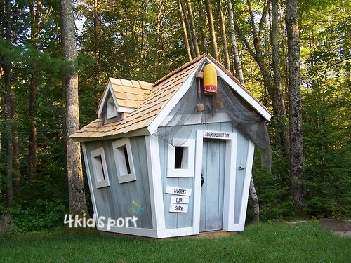 детский игровой домик из дерева